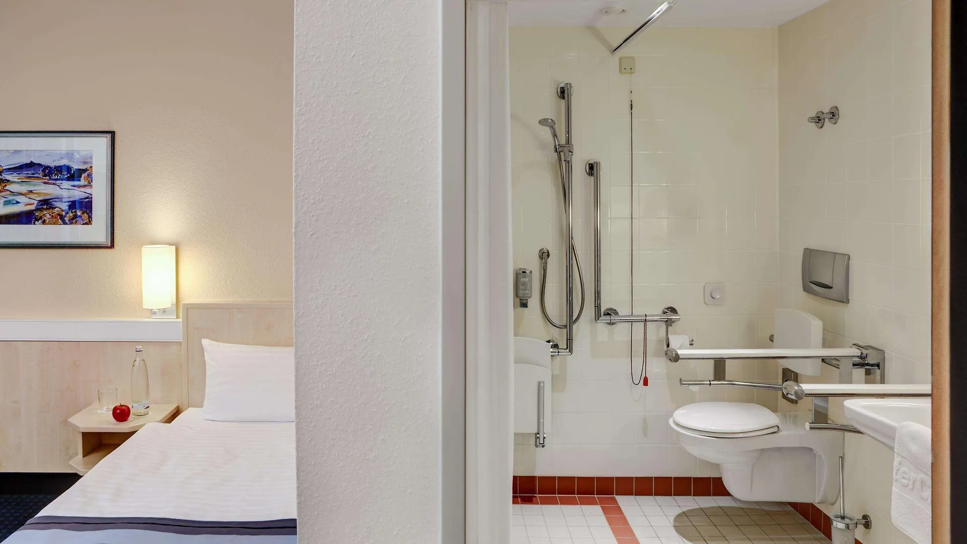 Intercityhotel Nuernberg 3*, Nuremberg