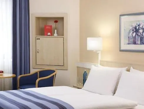 Intercityhotel Nuernberg 3*, Nuremberg