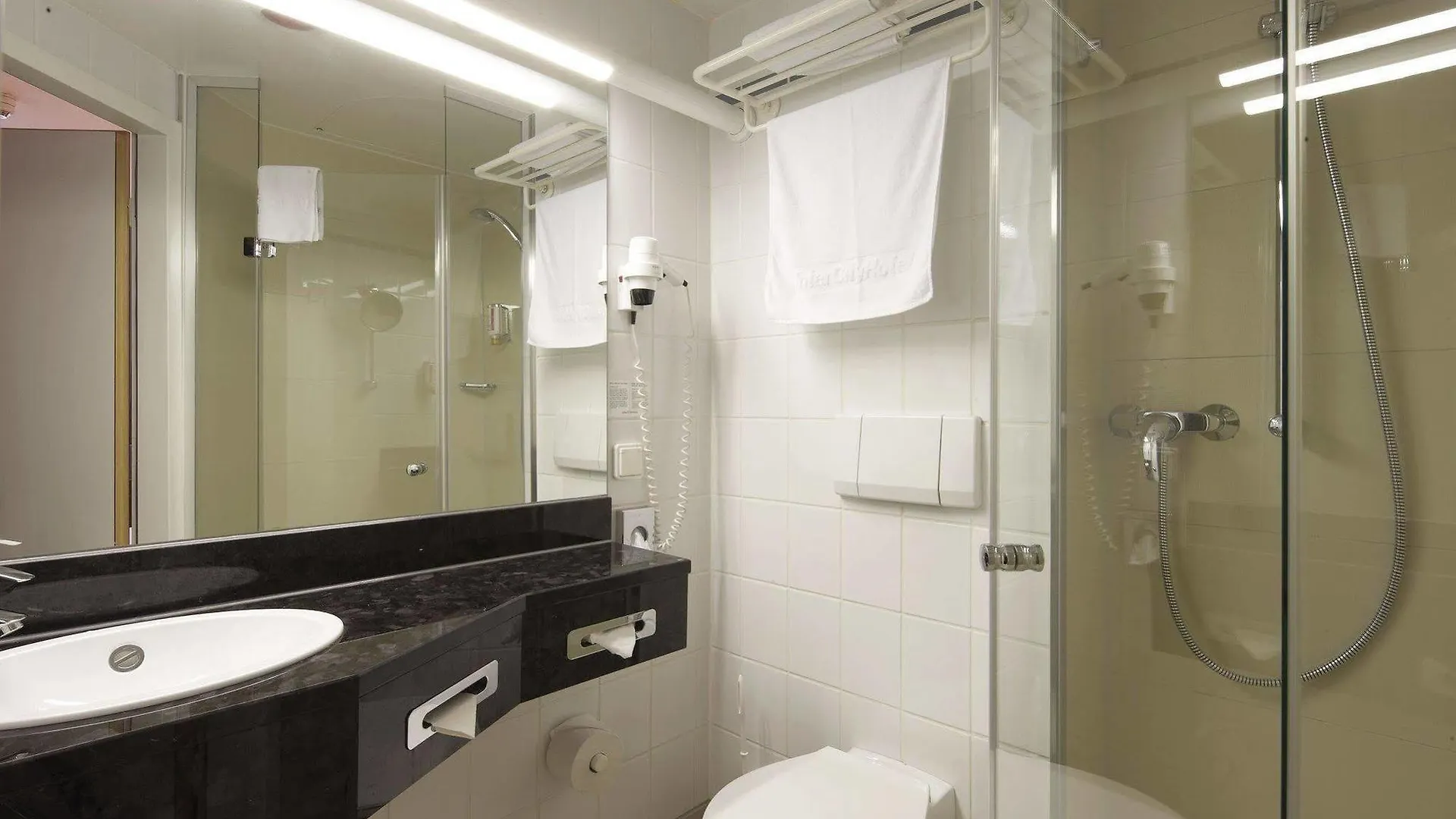Intercityhotel Nuernberg 3*, Nuremberg Germany